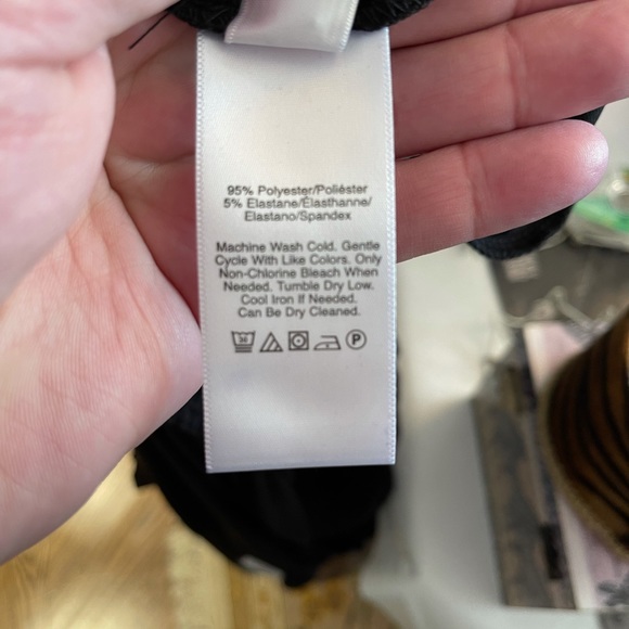 DKNY poly/spandex Jumpsuit. NWOT - Picture 4 of 13